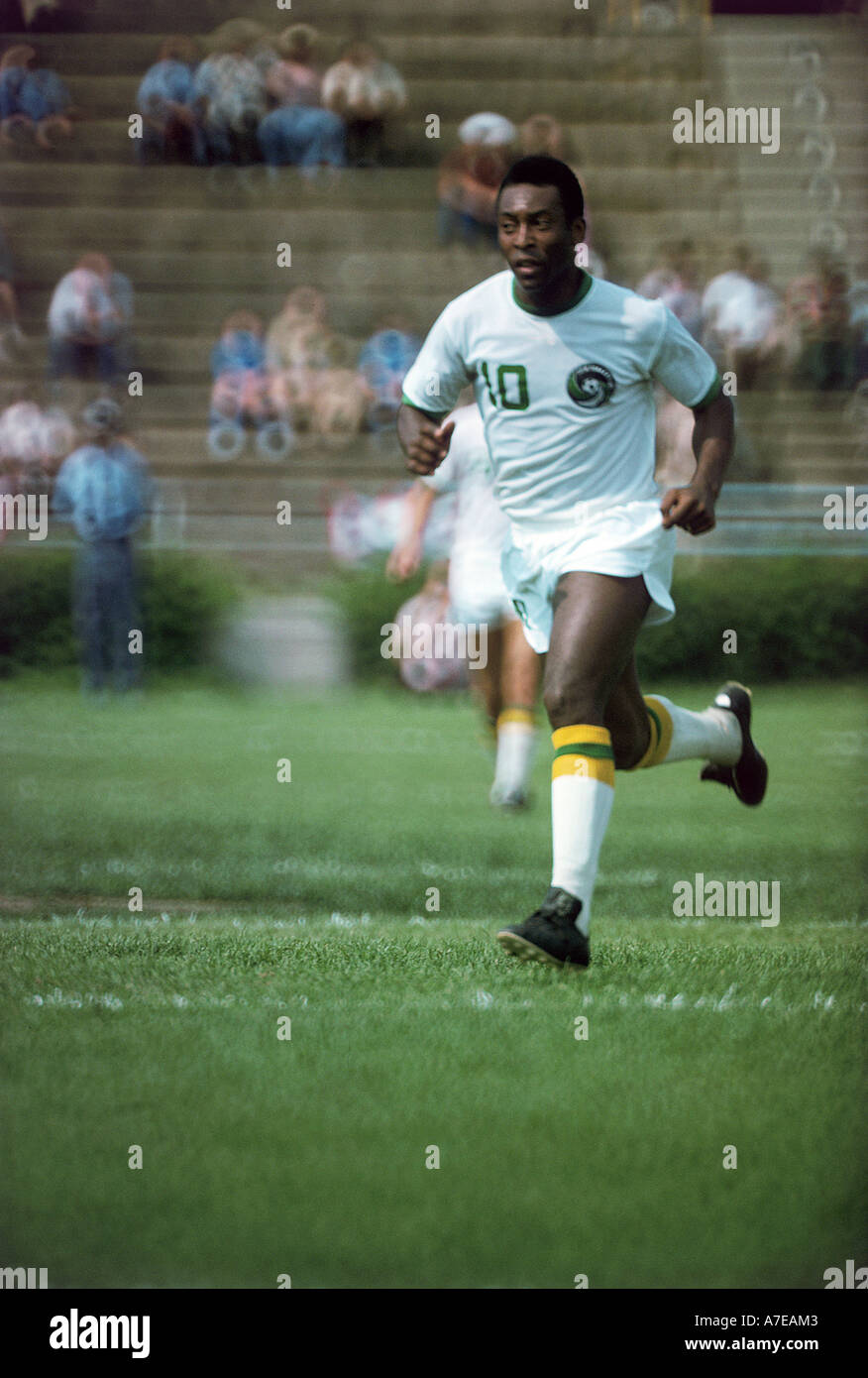 Footballeur brésilien Pelé en juin 1975 Banque D'Images