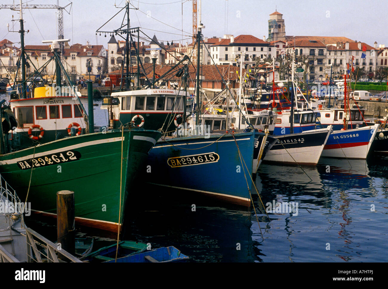 Bateau de pêche, des bateaux de pêche, port, Pays Basque, Saint Jean de Luz, Aquitaine, France Bateau de pêche, des bateaux de pêche, port, Pays Basque, Saint Jean de Luz, Aquitaine, France