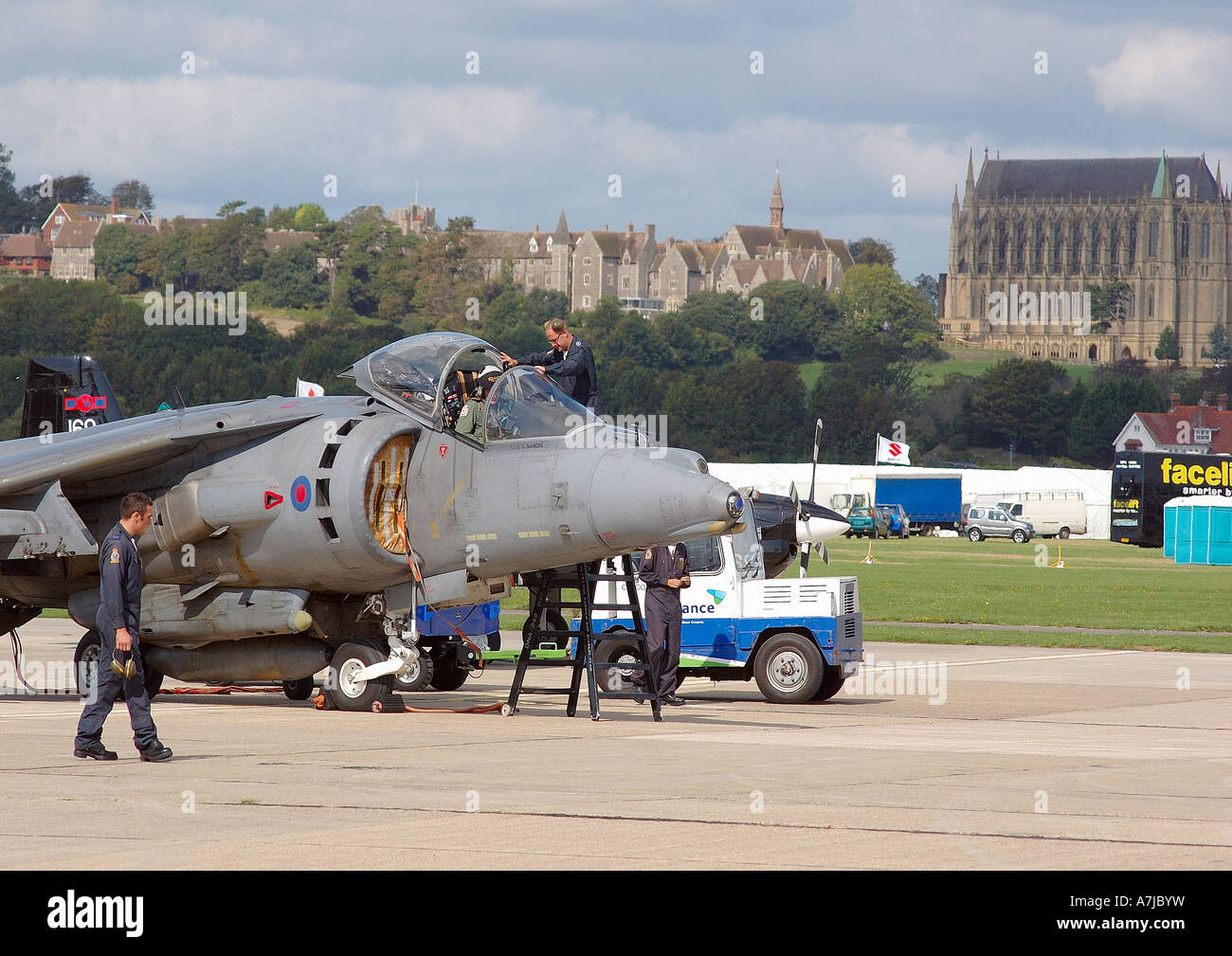 British Aerospace Harrier GR7 de la préparation pour le décollage à l'aéroport de Shoreham Banque D'Images