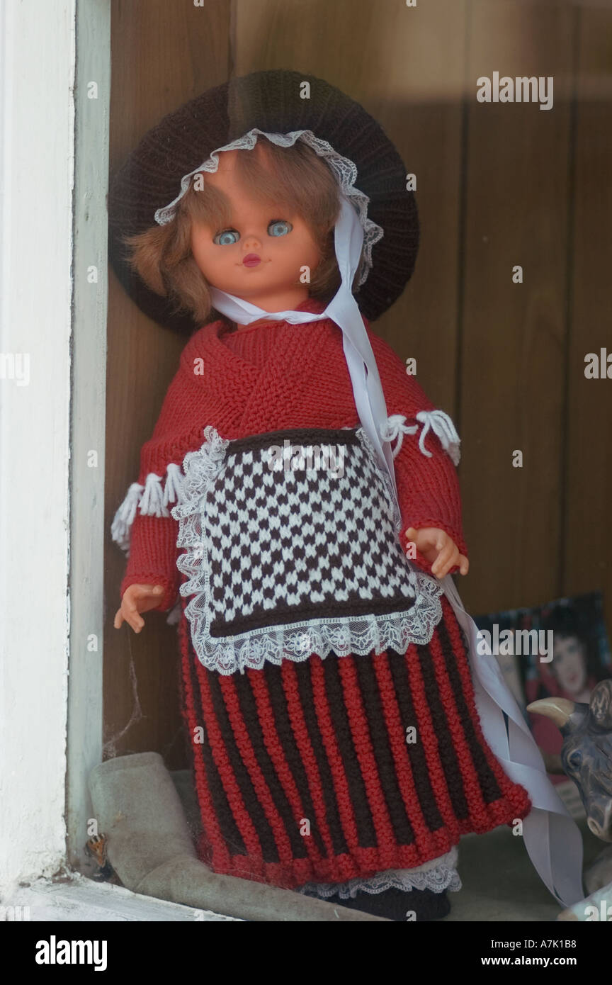 Welsh porcelaine lady traditionnelle poupée souvenir d'ornement au pays de galles costume chine 