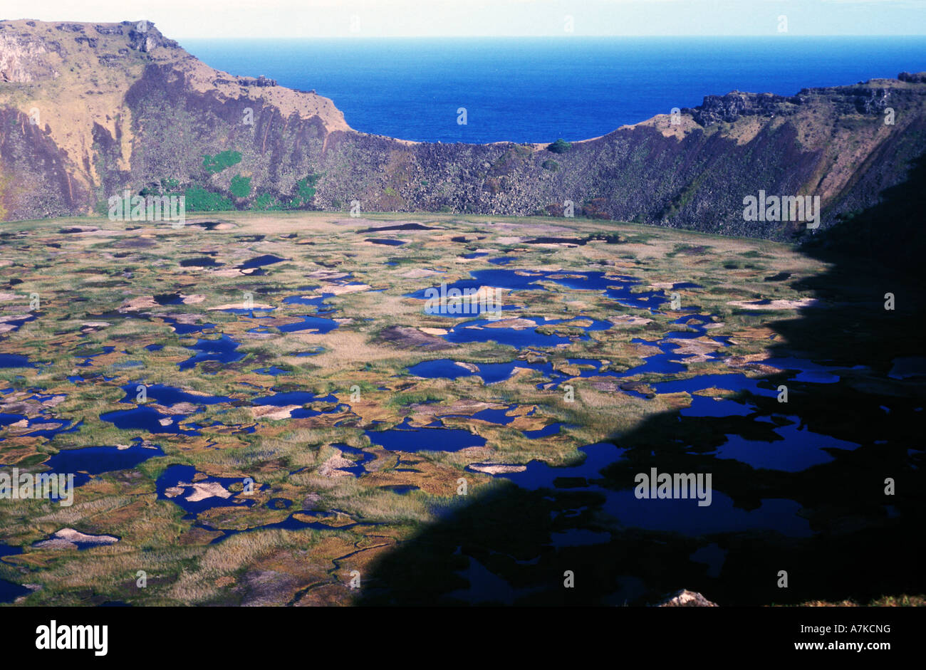 Rano Kau cratère de Vulcano, l'île de Pâques, Chili Banque D'Images