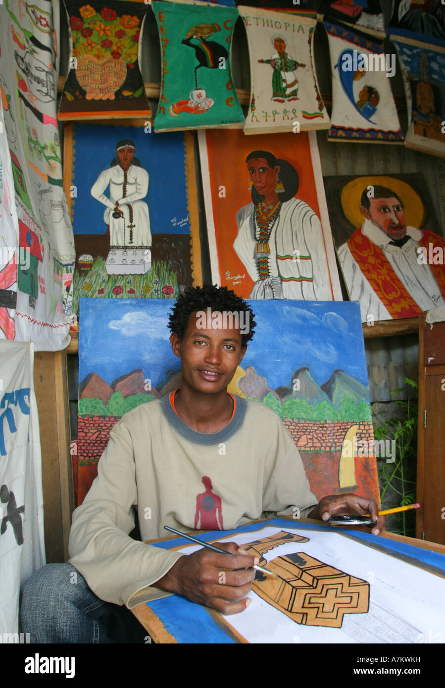 Éthiopie - ex-streetchild et peintre Johannes Desalin (17) dans le projet enfants des rues à Mekelle Banque D'Images