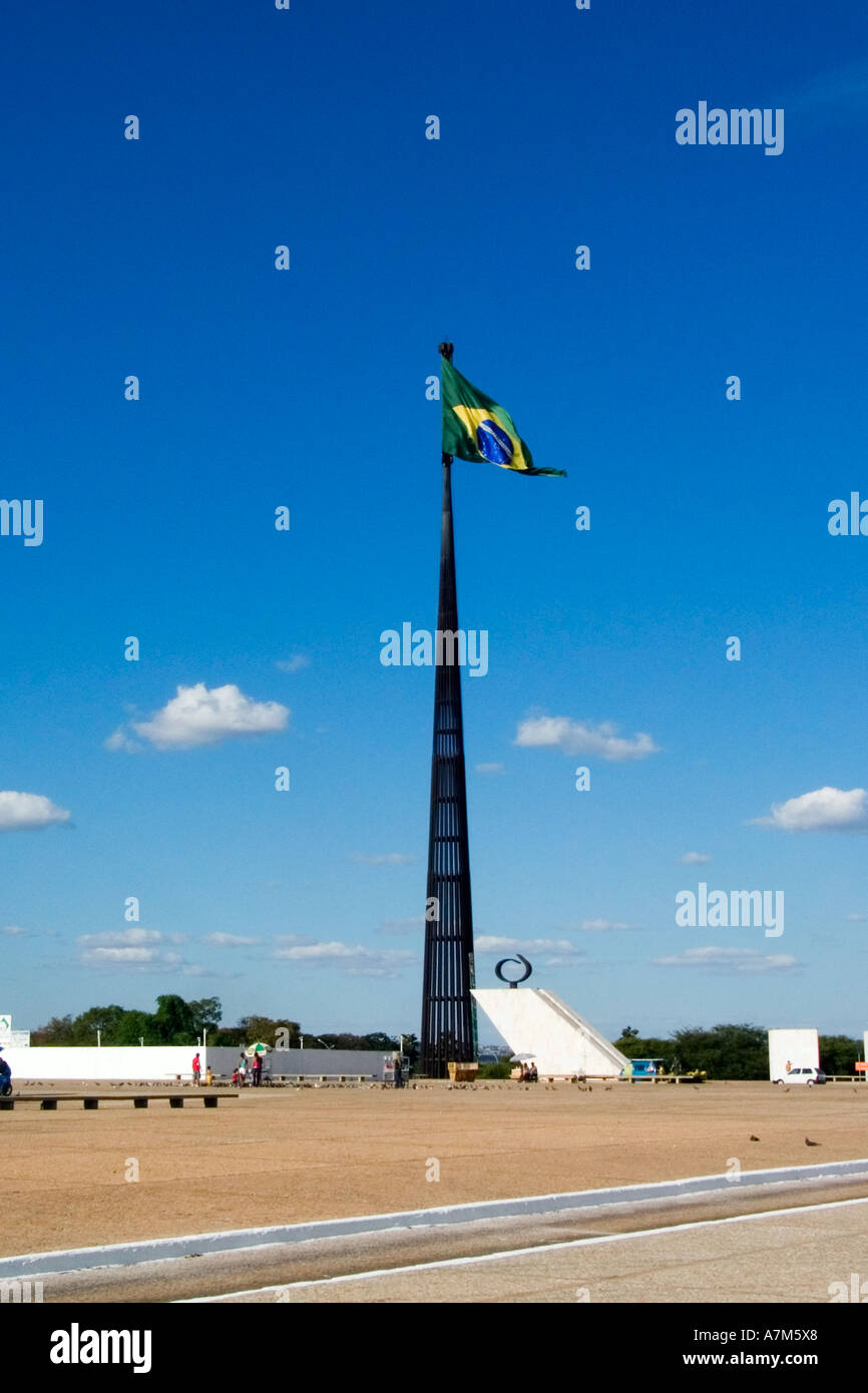 Drapeau brésilien trois puissances Square Brasilia Brésil Banque D'Images