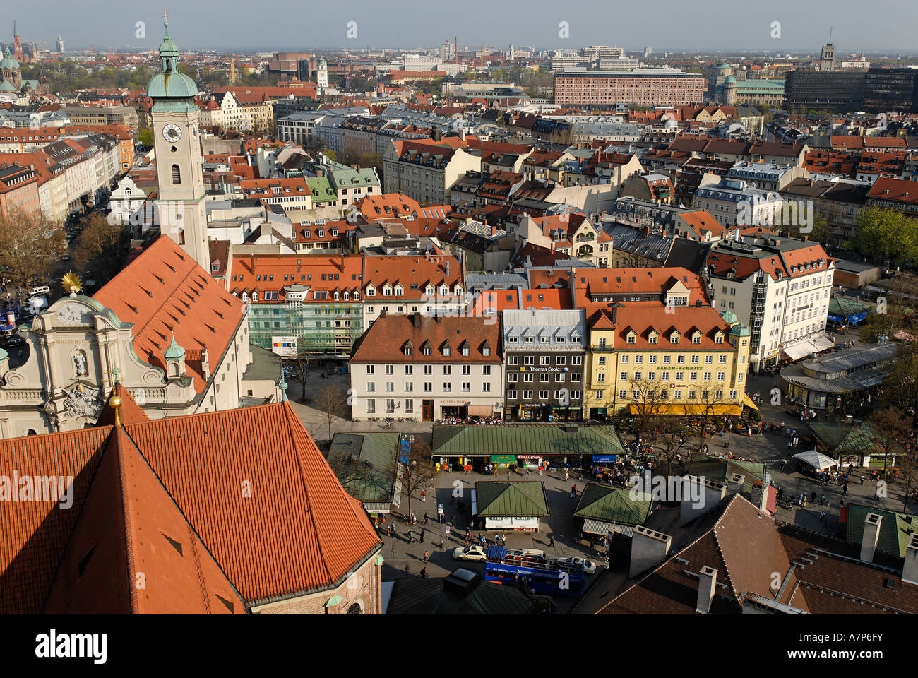 Vue depuis l'Alter Peter church sur Munich Bavaria Allemagne Banque D'Images