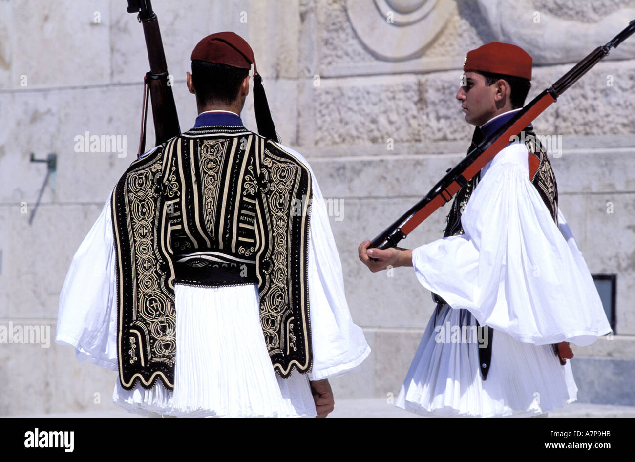 Grèce, Athènes, Evzones, l'ancien palace guards, le changement d'équipe Banque D'Images