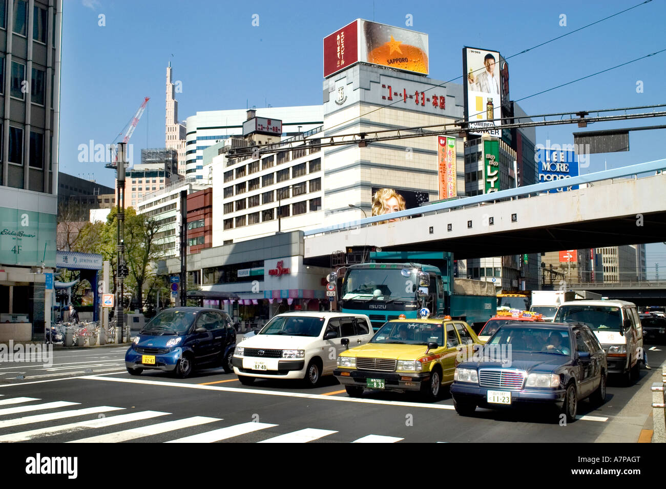 Parking voitures Asie Tokyo Tokyo Japon moderne Architecture Architecture Banque D'Images