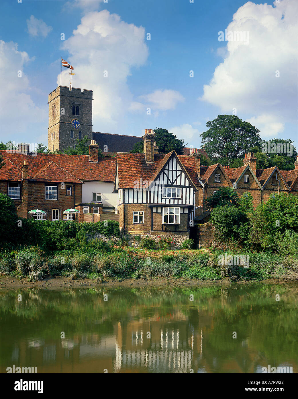 Fr - KENT : Aylesford sur rivière Medway Banque D'Images