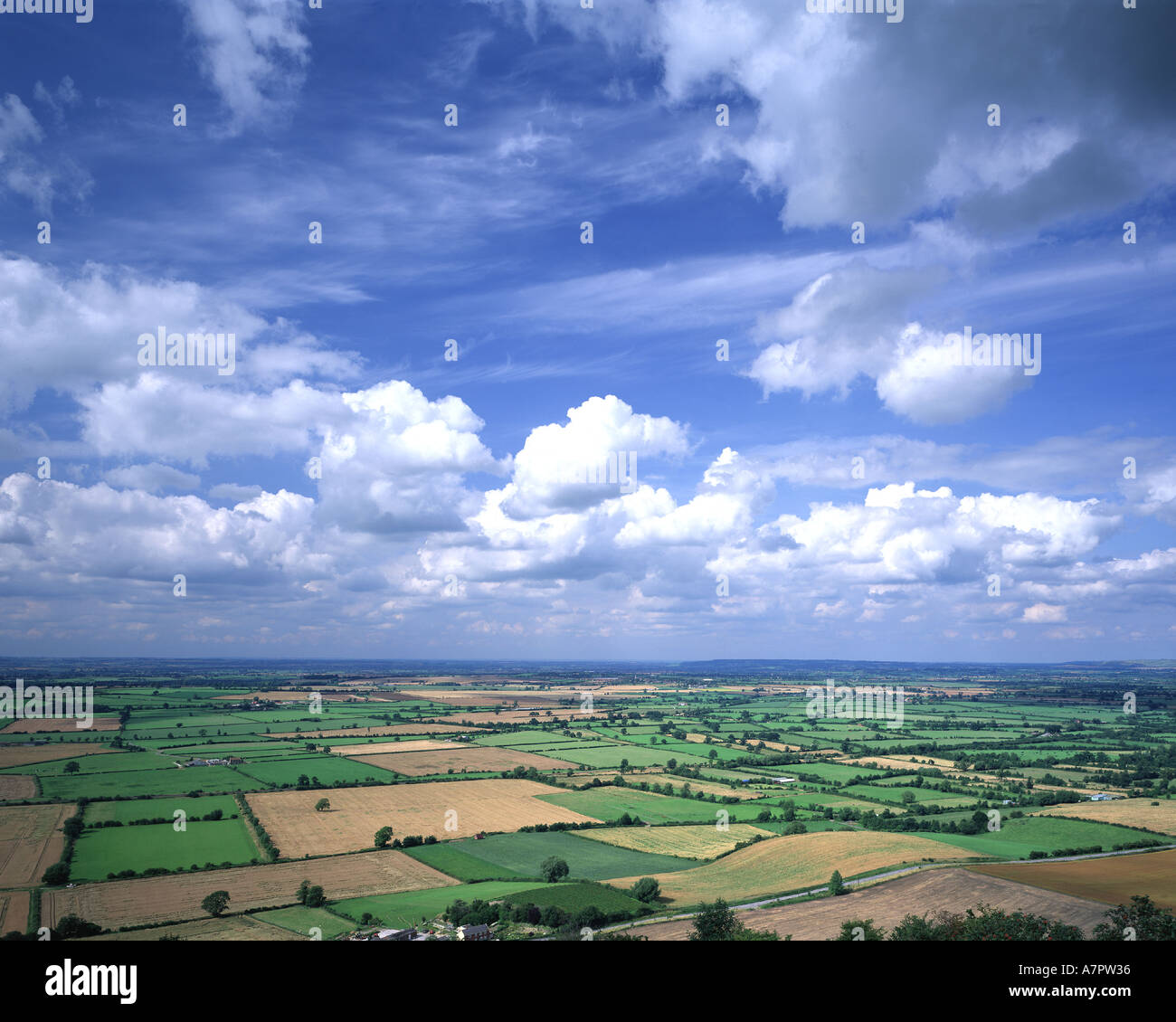 Fr - WILTSIRE : plaine de Salisbury Banque D'Images
