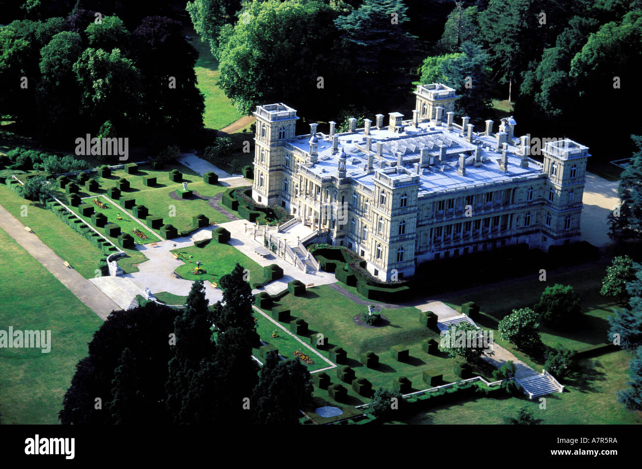 France, Seine et Marne, le château de Ferrières (vue aérienne) Banque D'Images