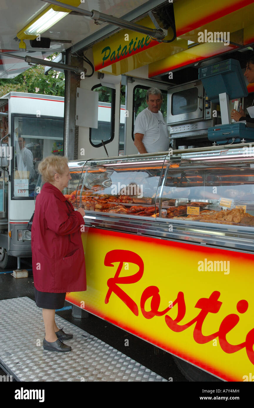 L'Italie, d'Orta, le Lac Majeur, de l'alimentation au marché en plein-air Banque D'Images