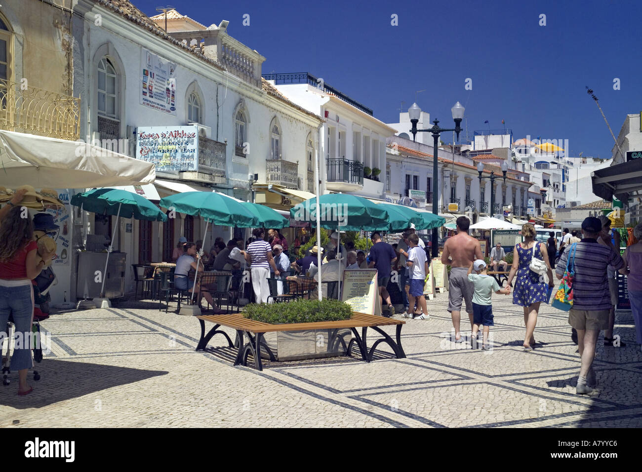 Algarve, Albufeira, scène de rue Banque D'Images