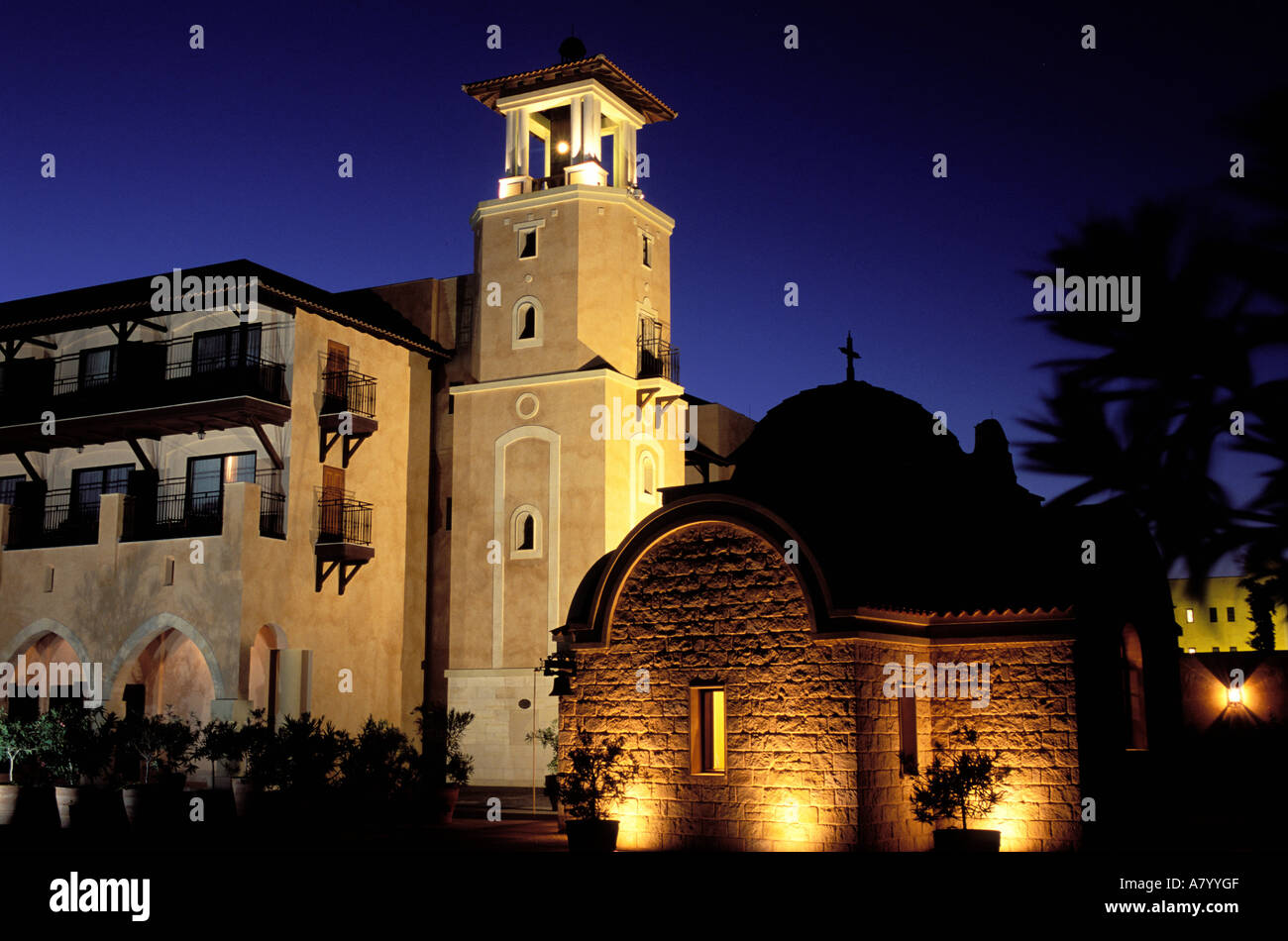 Chypre, Paphos, l'hôtel Elysium et sa chapelle Banque D'Images