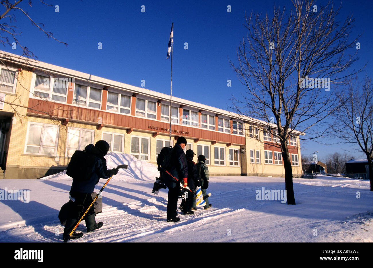 Canada, Québec, province de Québec, sur la route à l'école en hiver Banque D'Images