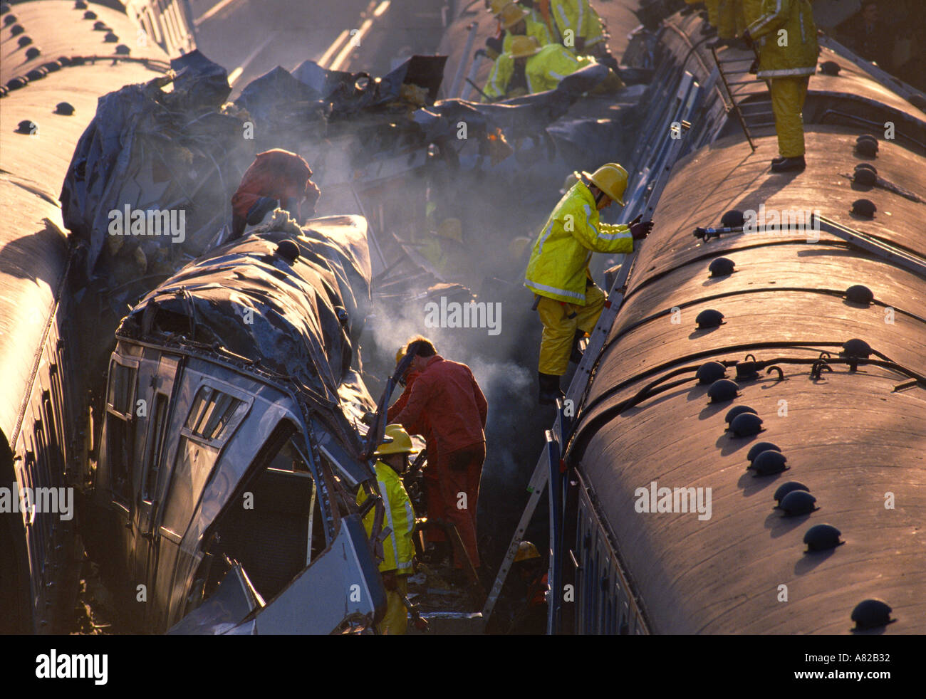 Accident Ferroviaire de Clapham 37 personnes ont été tuées et 500 blessées lors de trois trains s'est écrasé à Clapham Londres le 12 déc 1988 Banque D'Images