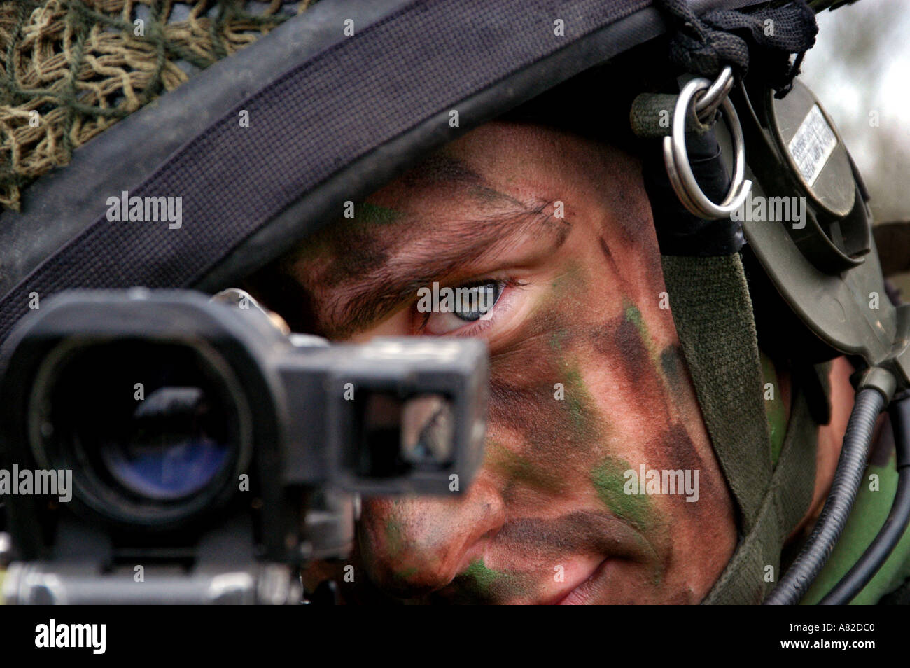 Les préparatifs de guerre de l'Iraq, Colchester, casernes de l'Angleterre. 2003 3 Para 16 Brigade d'assaut aérien montrent leur kit. Banque D'Images