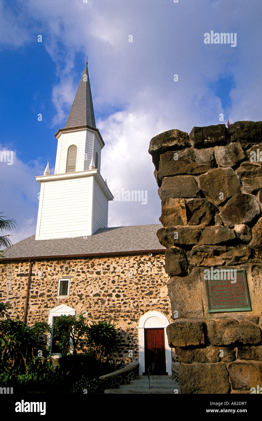 Lumière du soir sur la première Église Mokuaikaua église chrétienne à Kailua Kona Hawaii Big Island Hawaii Banque D'Images