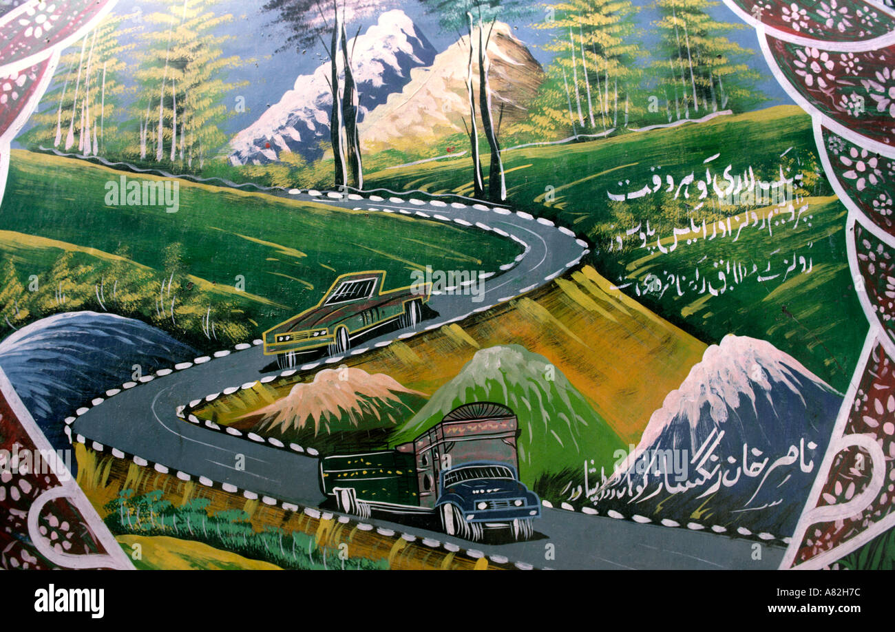 L'Azad Cachemire Pakistan peinture Hunza de Karakoram Highway sur arrière-citerne Banque D'Images