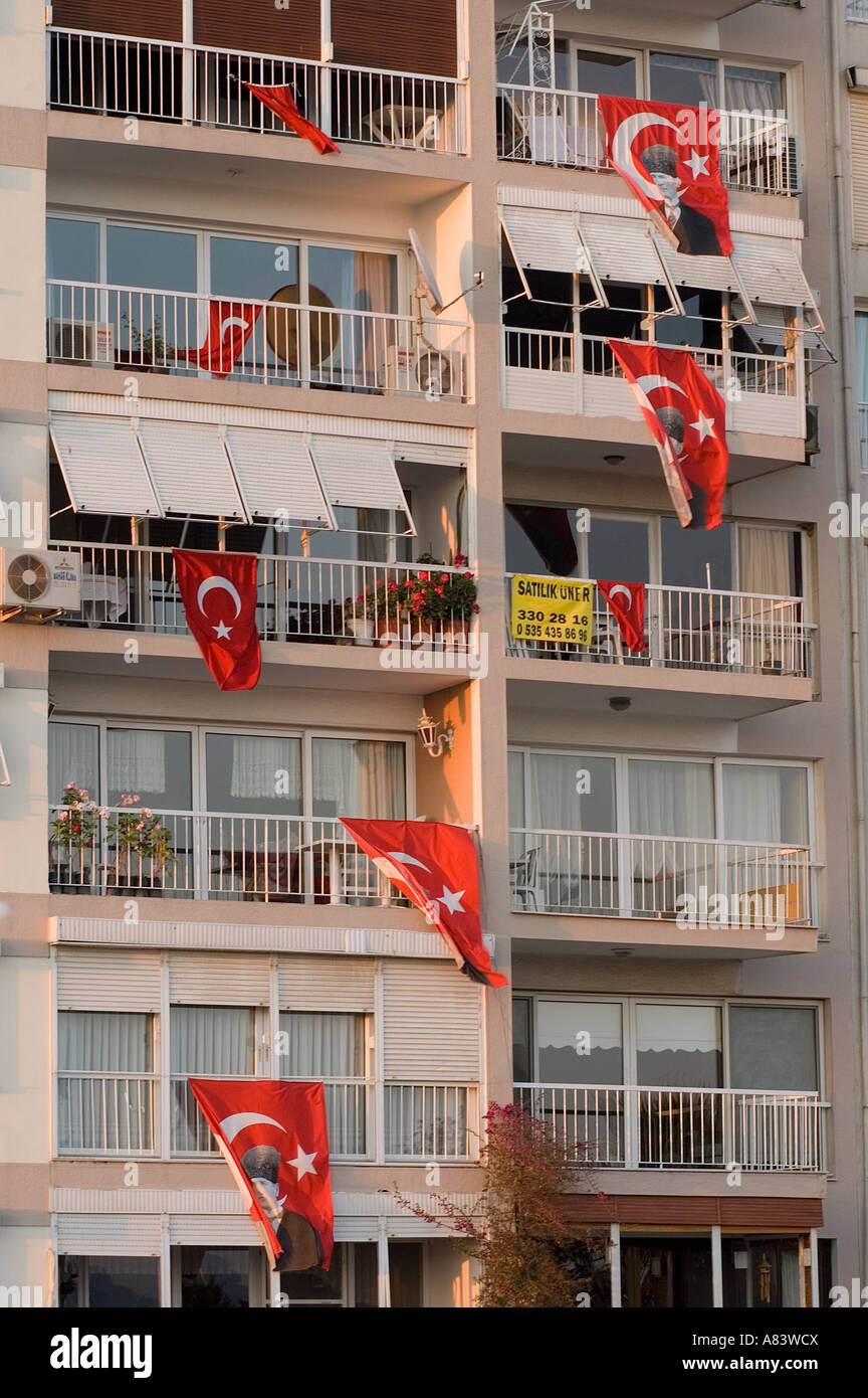 Immobilier à vendre à Karsiyaka secteur riverain, Izmir en Turquie. Banque D'Images