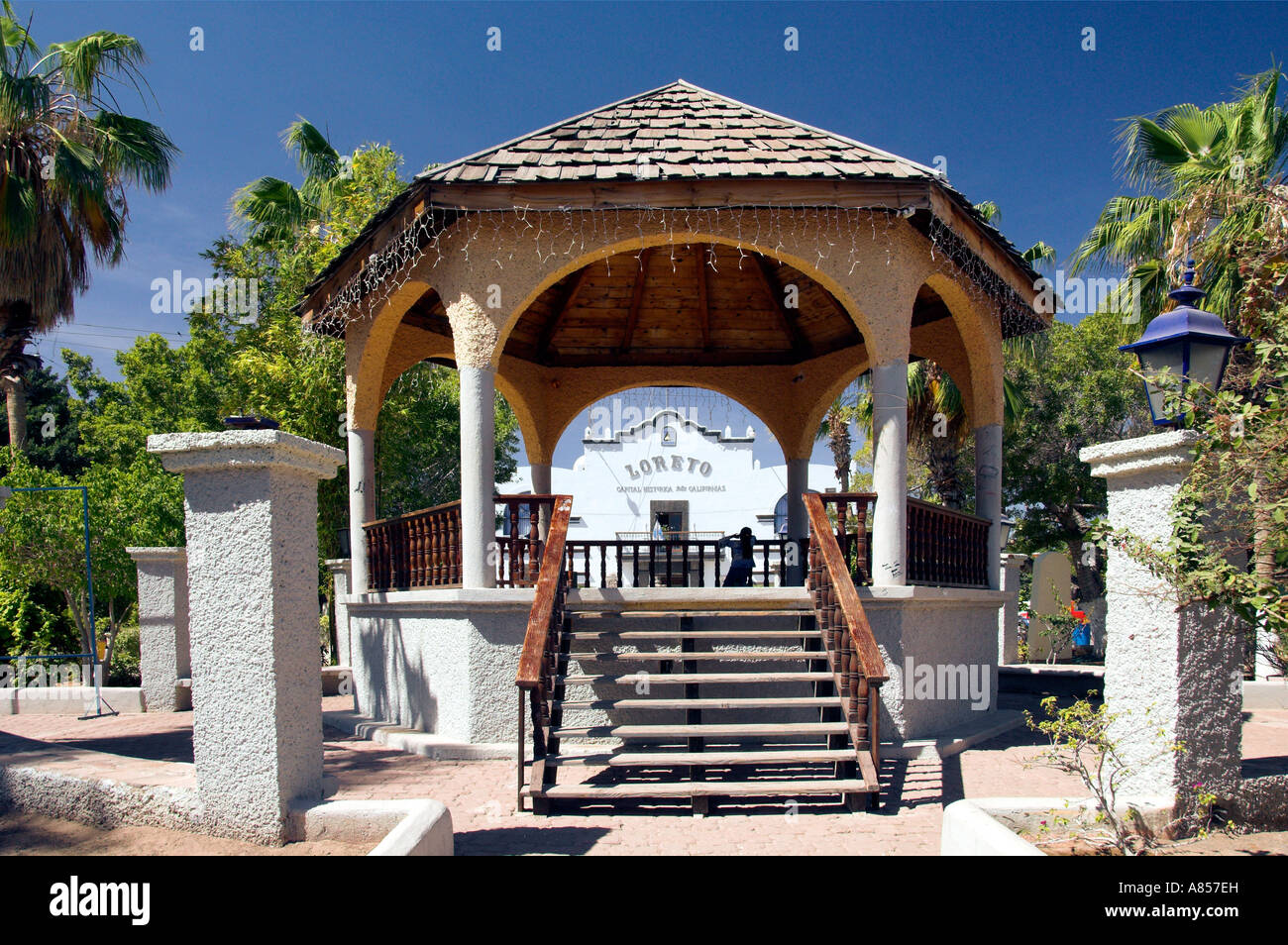 La communauté kiosque sur la place de la ville de Loreto, Mexique Banque D'Images