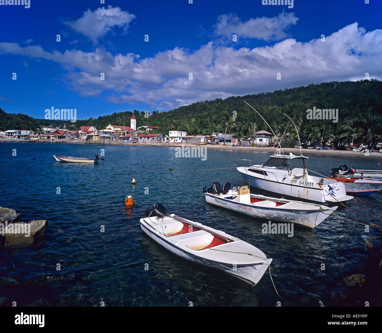 Deshaies village guadeloupe Banque de photographies et d’images à haute