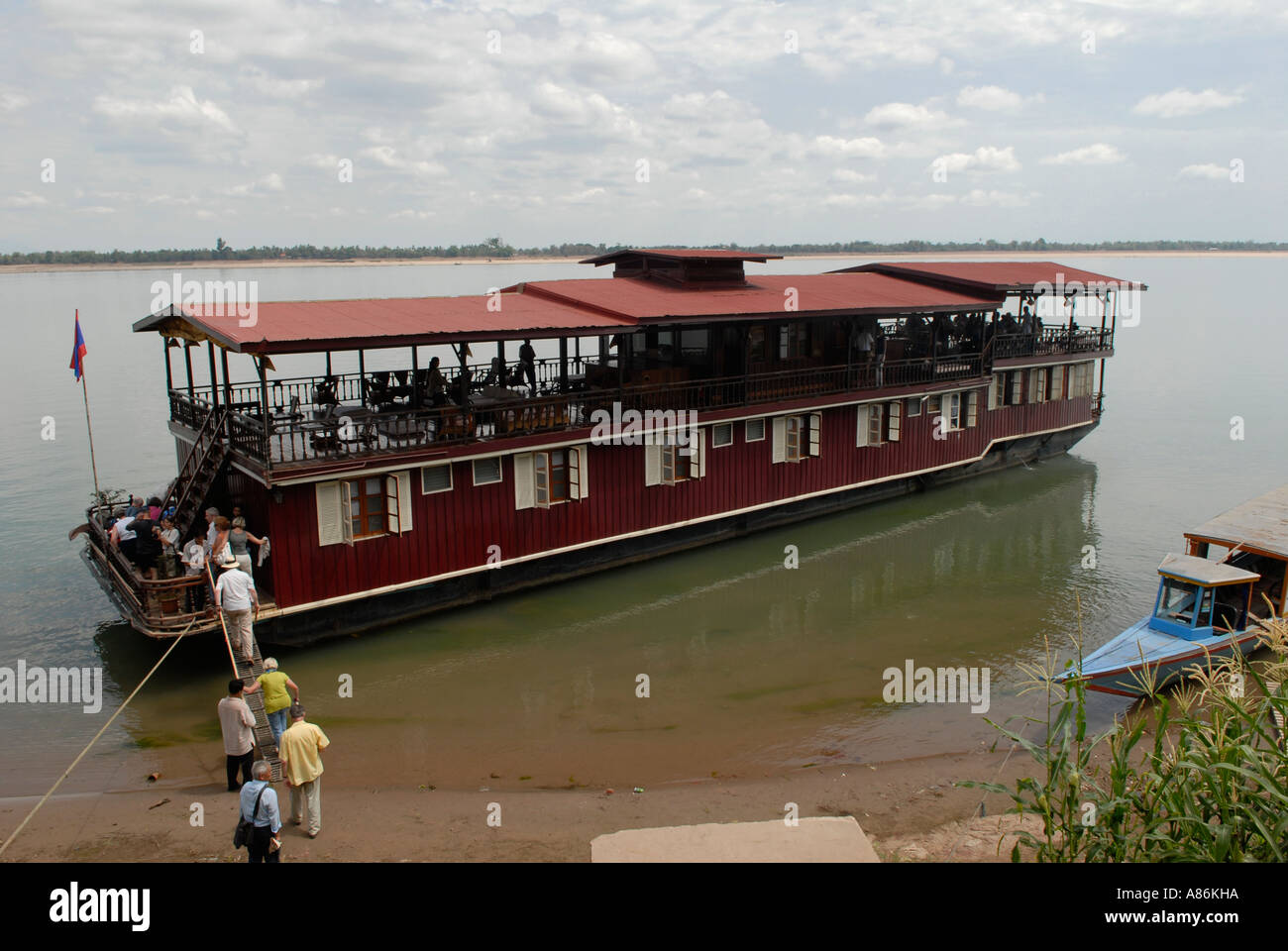 Vat Phu Champassak Bateau Mékong Laos Banque D'Images