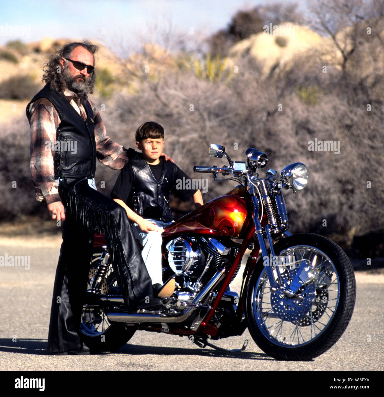 Moto moto Harley Davidson biker personnes père fils homme garçon Banque D'Images