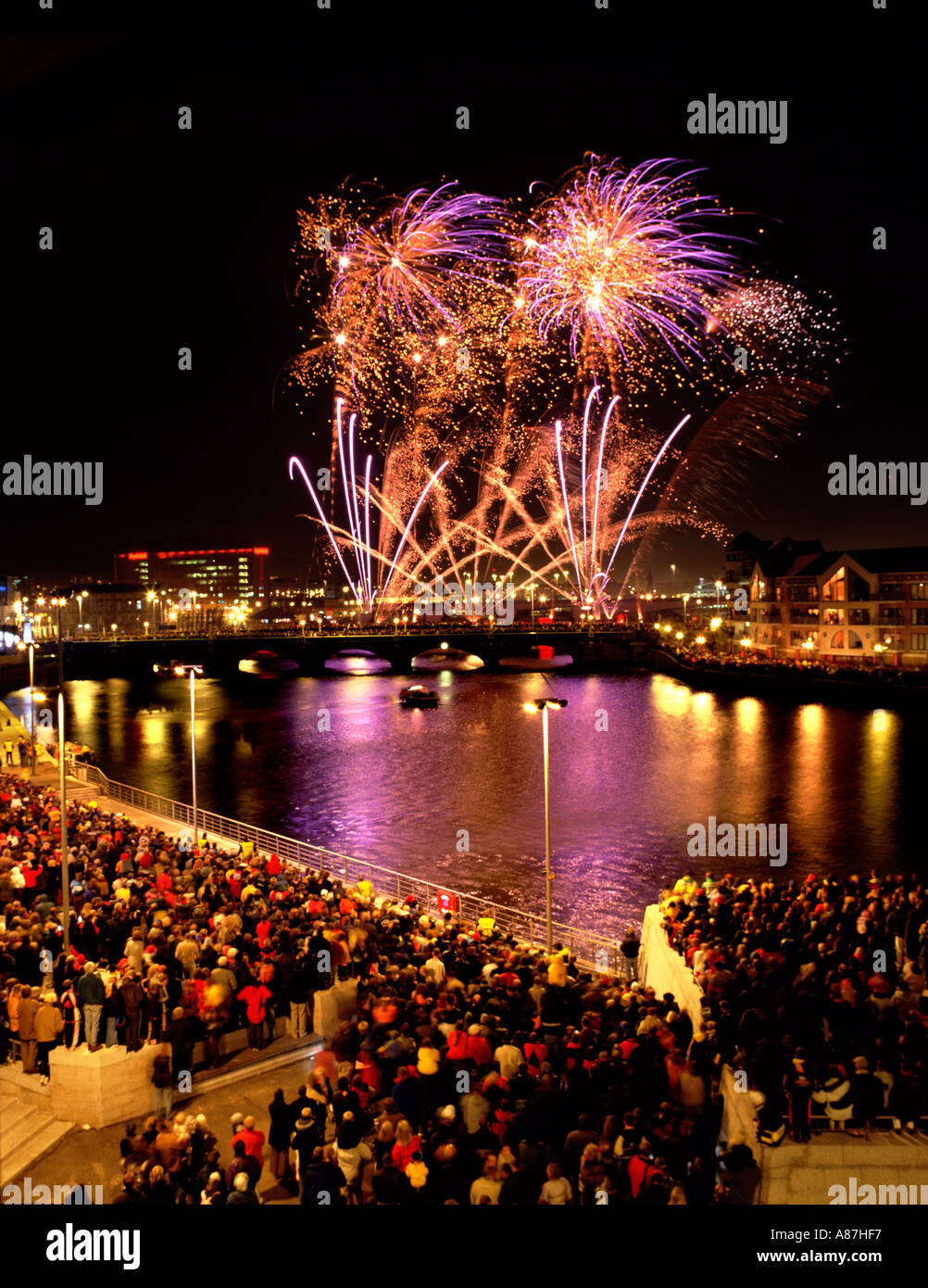 D'artifice, Laganside, Belfast, en Irlande du Nord Banque D'Images