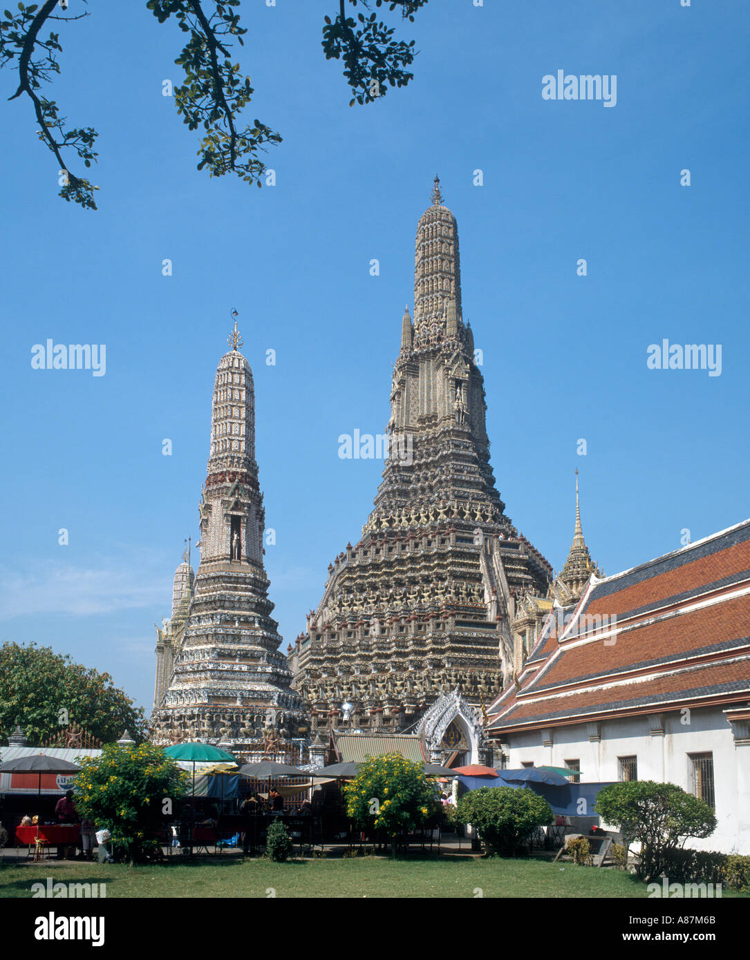 Wat Arun (ou Temple de l'aube), Bangkok, Thaïlande Banque D'Images