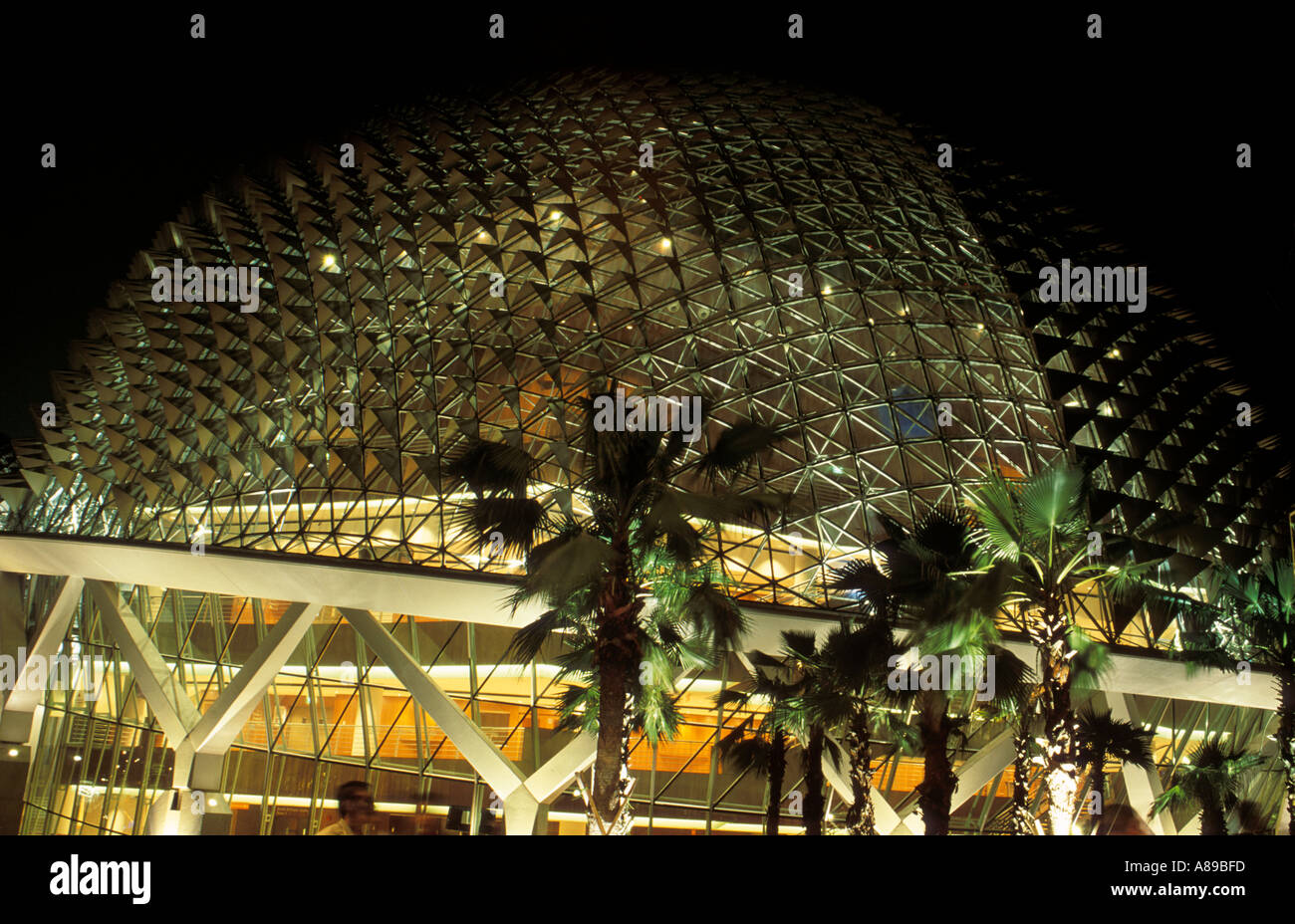 Singapour L'Esplanade du Centre des arts de la scène nationale Banque D'Images