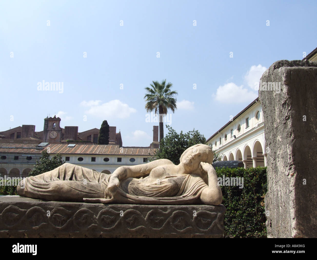 Tombeau romain Dioclétien au museum de rome Banque D'Images