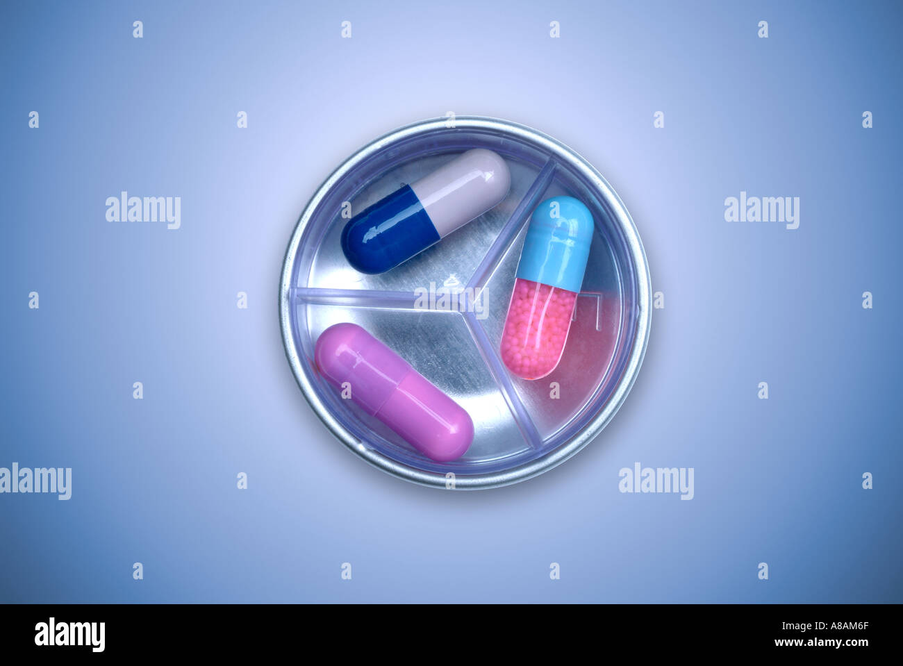 Tabletten comprimés capsules Banque D'Images
