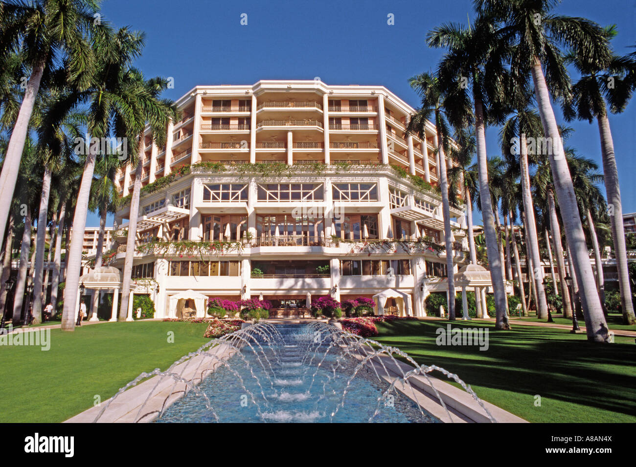 Le GRAND WAILEA RESORT HOTEL MAUI HAWAII Banque D'Images