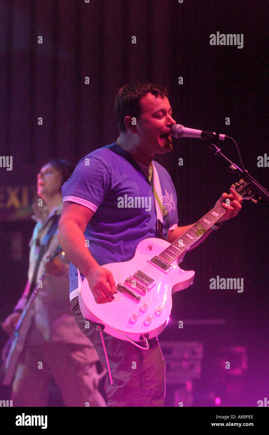 James Dean Bradfield Manic Street Preachers Brangwyn Hall South Wales Swansea Banque D'Images