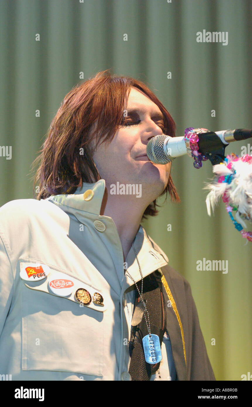 Nicky Wire Wearing Graduation Robe Manic Street Preachers Brangwyn Hall South Wales Swansea Banque D'Images