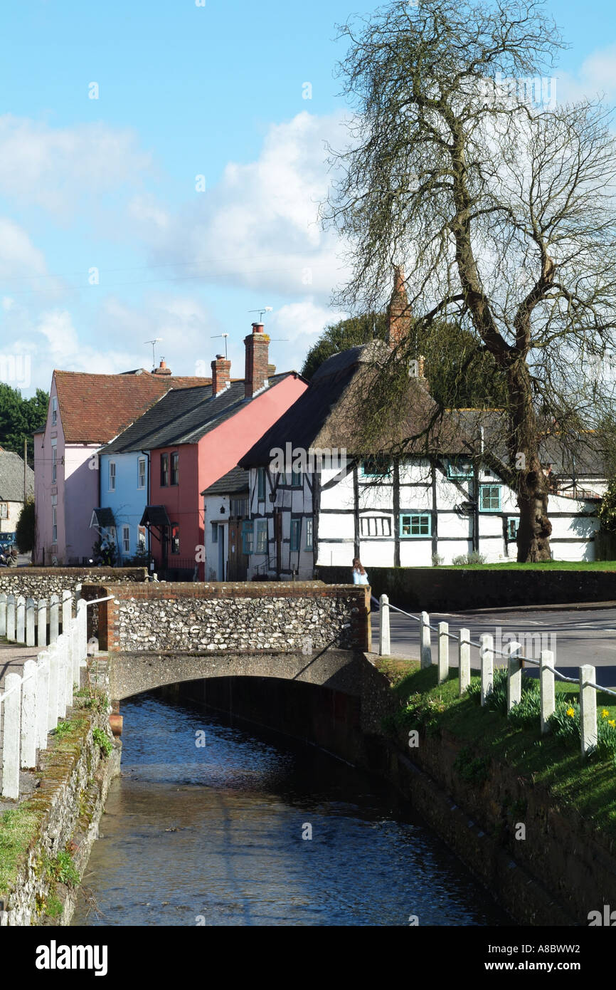 East Meon village de Hampshire dans le sud de l'Angleterre Royaume-Uni UK River Meon Banque D'Images