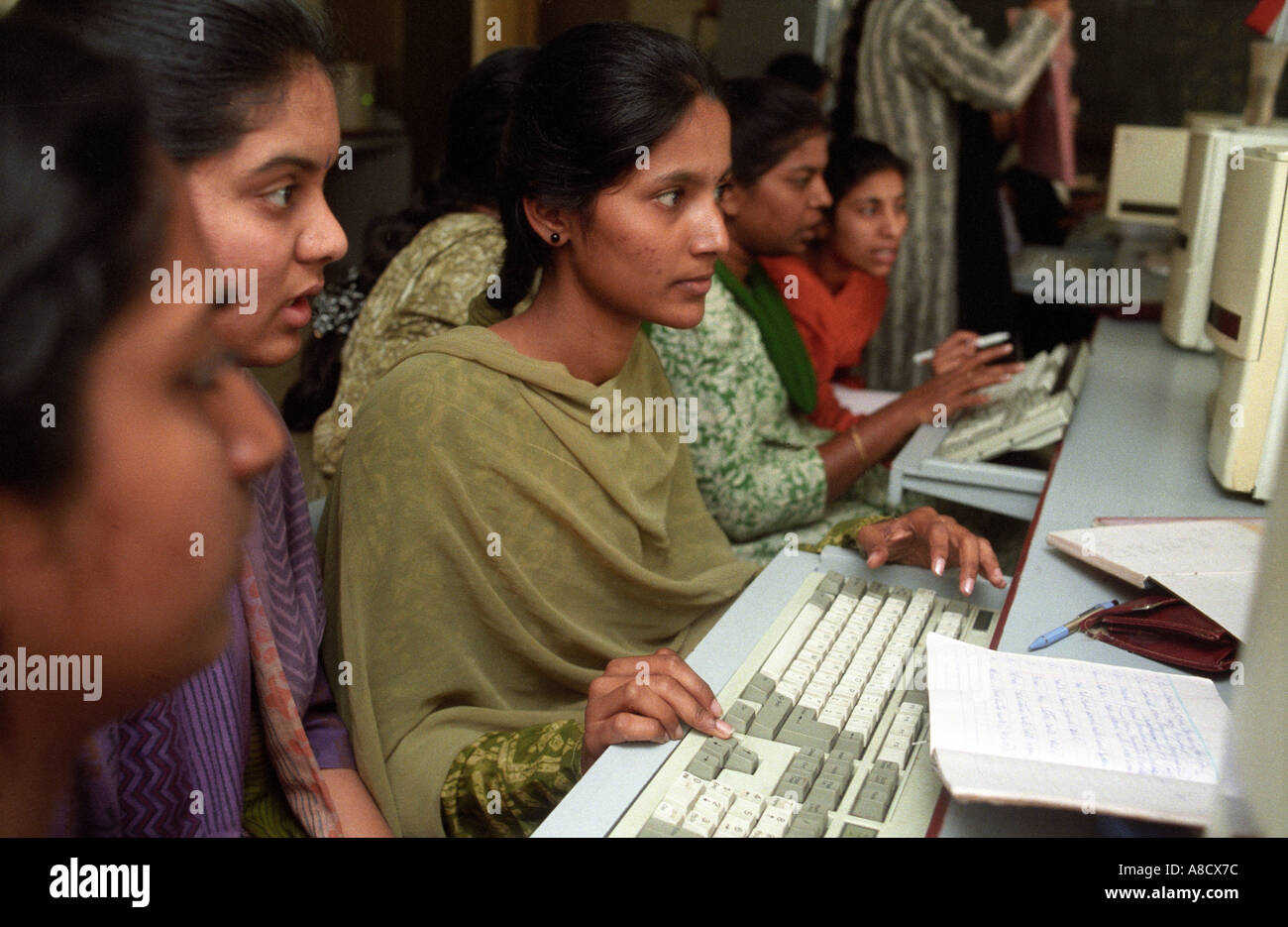 Sioti College pour les femmes qui se spécialisent dans la programmation de logiciels de formation pour les femmes. Banque D'Images