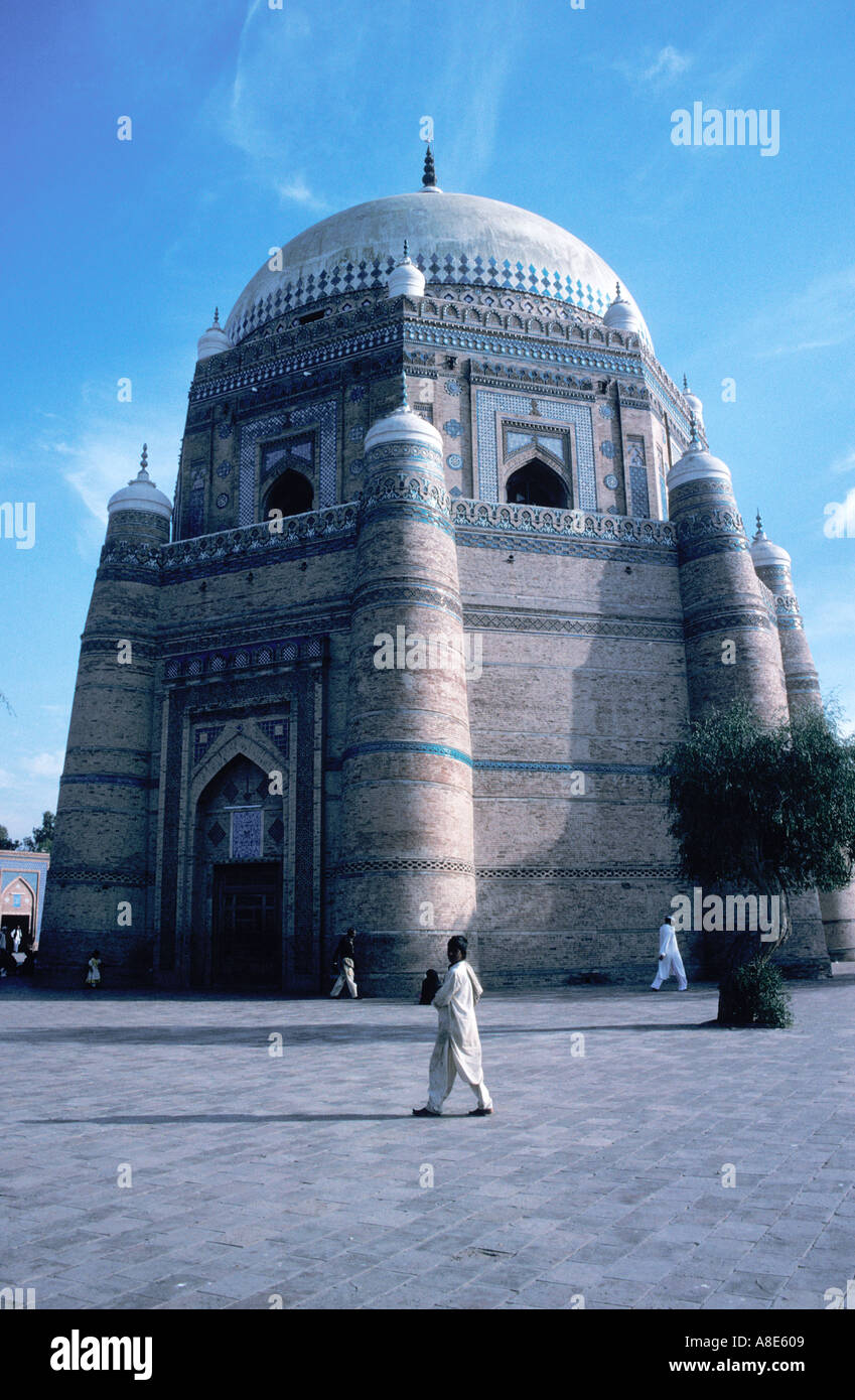 Le sanctuaire de Shah Rukn e Alam, Multan, l'un des bâtiments pré-moghols les plus remarquables du Pakistan. Banque D'Images