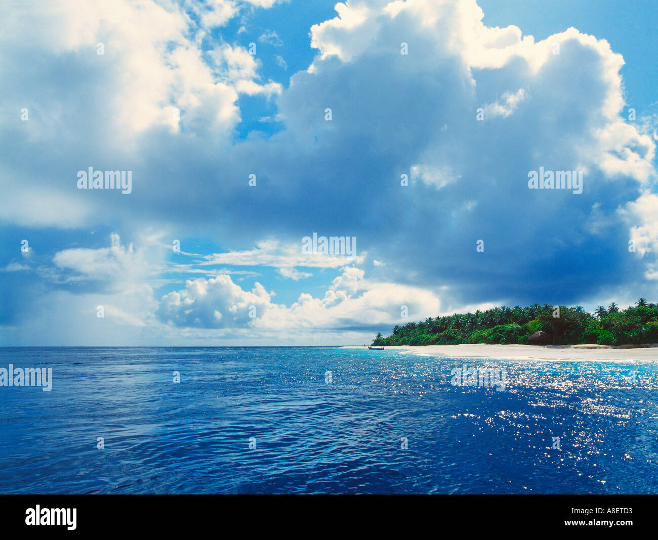 Îles Maldives atoll de Baa de l'océan Indien Banque D'Images