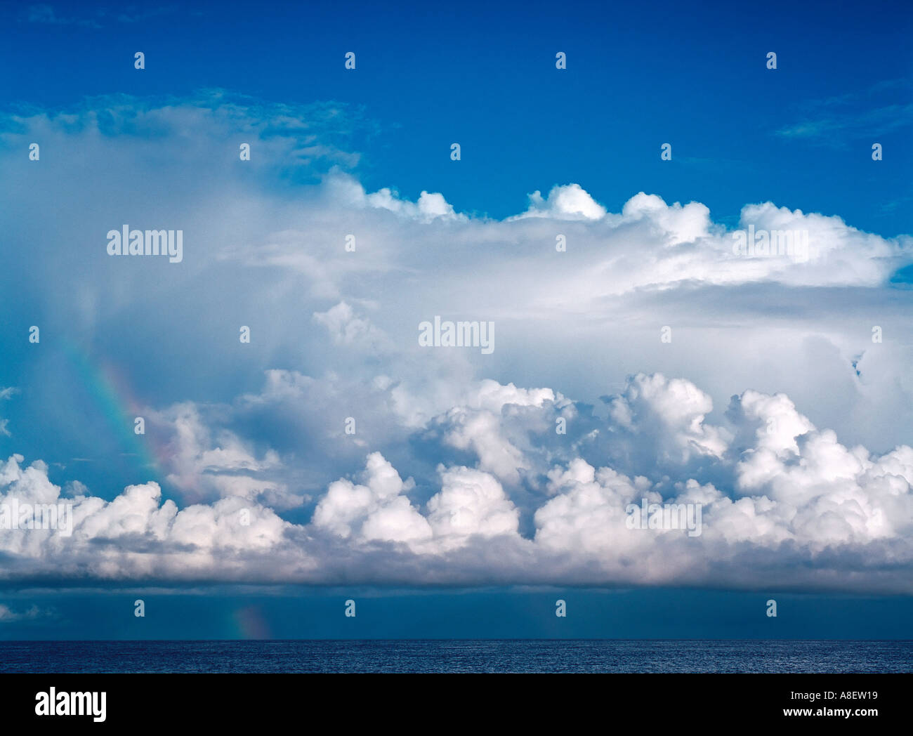 Ciel avec nuages zone océan Indien Banque D'Images