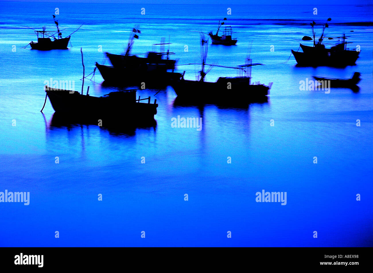 Sri Lanka Ceylan bleu bateaux océan Indien Banque D'Images