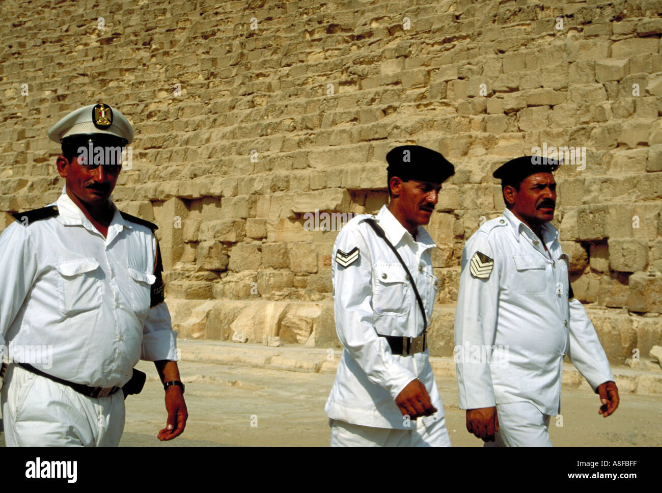 Les agents de police égyptien Giza Egypte Banque D'Images