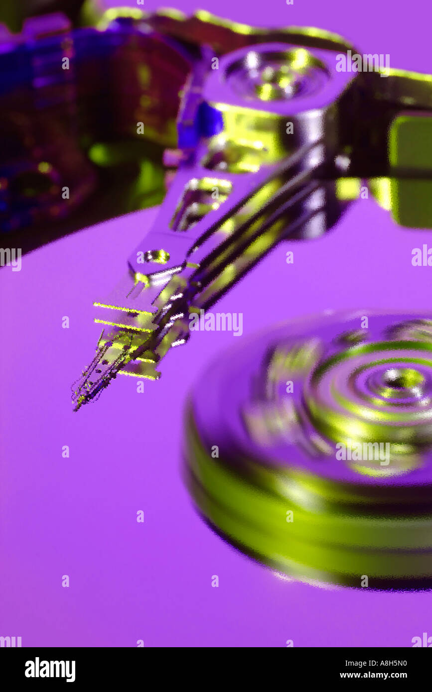 Disque dur violet CU Banque D'Images