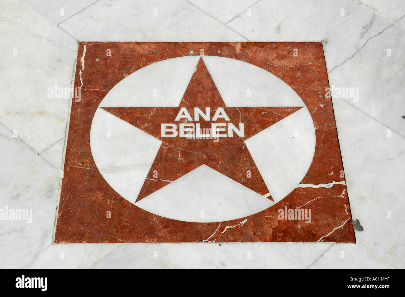 Étoile sur la Promenade des étoiles, El Paseo de Estrellas, avant l'eau, une promenade, des célébrités, des acteurs célèbres, Ana Belen, Albir Banque D'Images