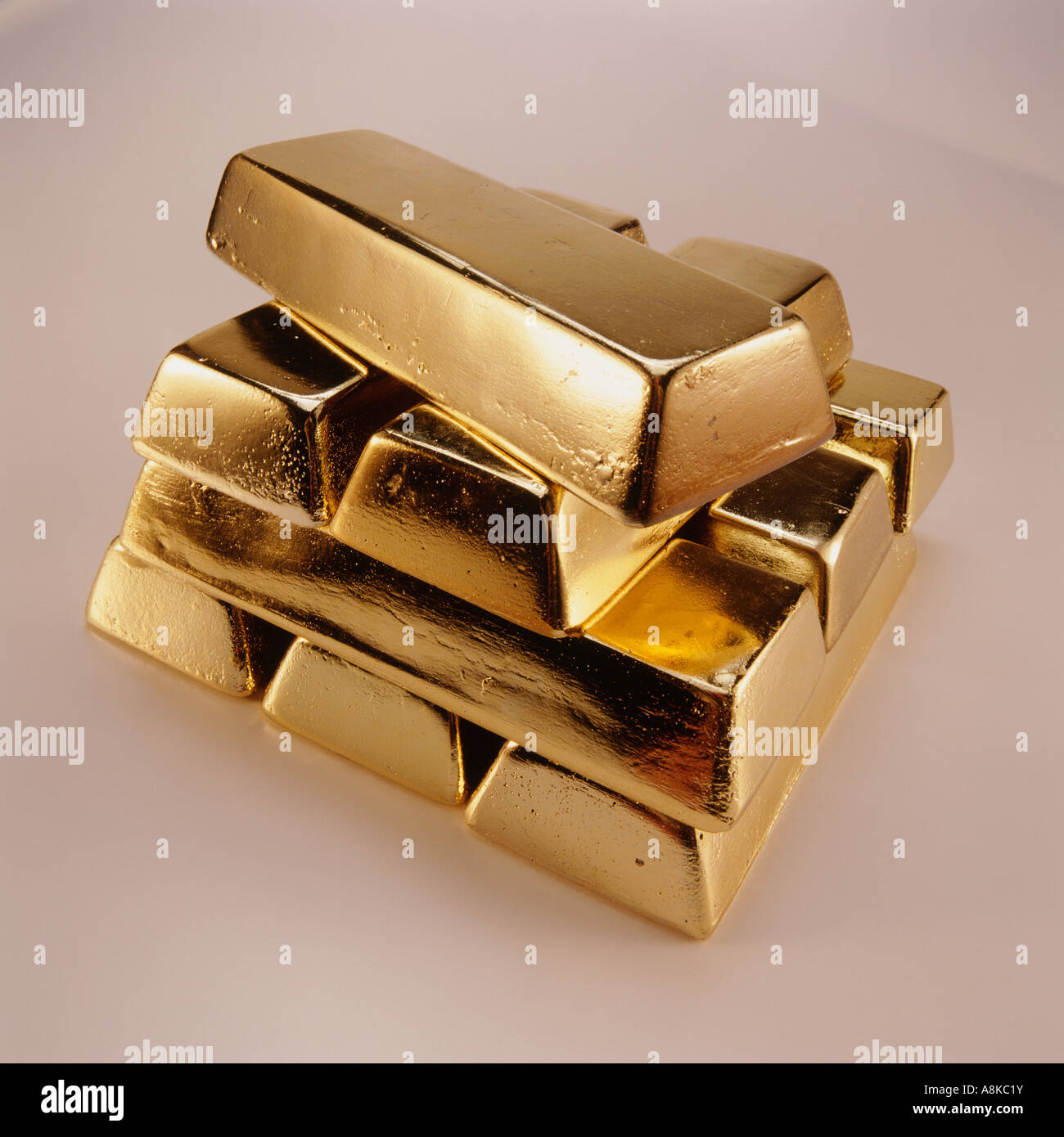 Une pile de barres d'or Banque D'Images