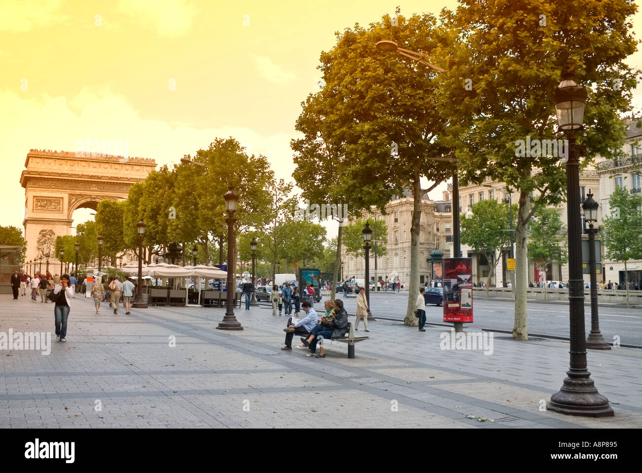 Arc De Triomphe La Arc de Triomphe Champs Elysees Paris France Europe Banque D'Images