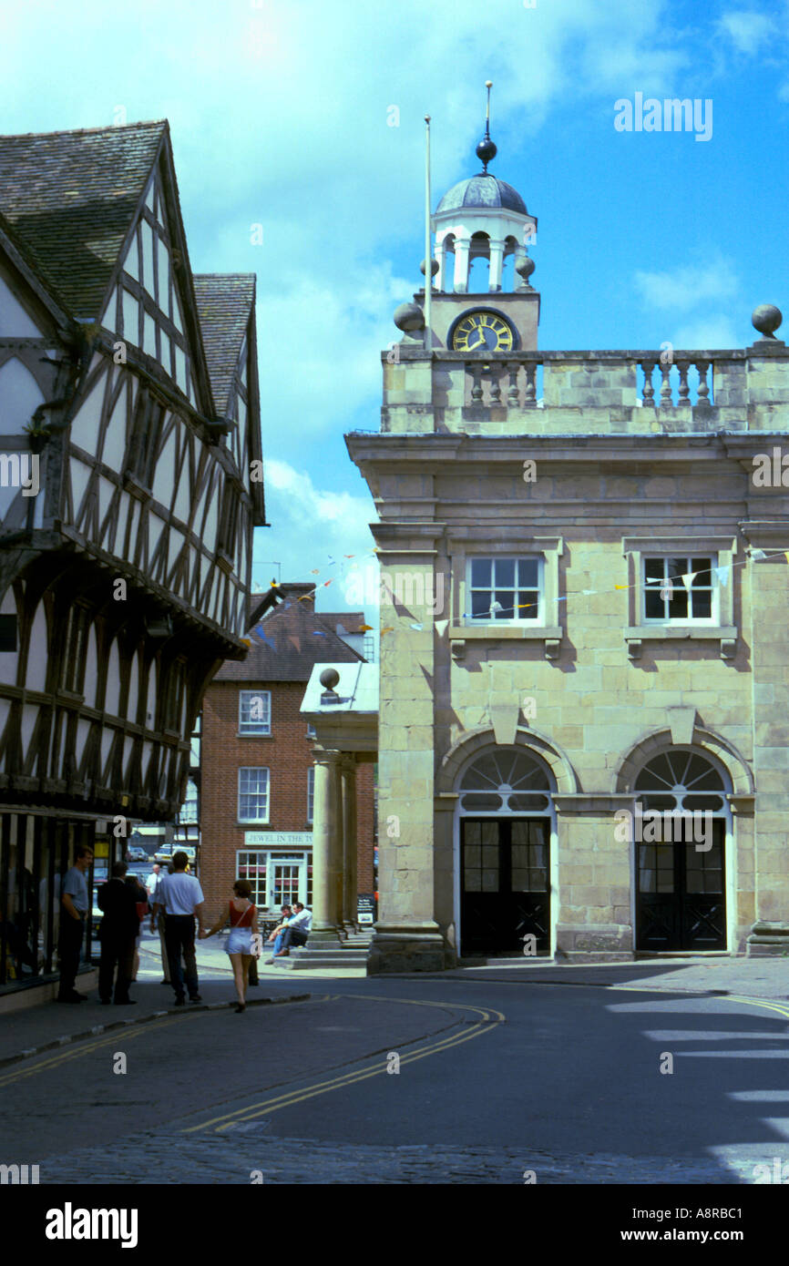 L'Buttercross de King Street South Ludlow Shropshire Banque D'Images