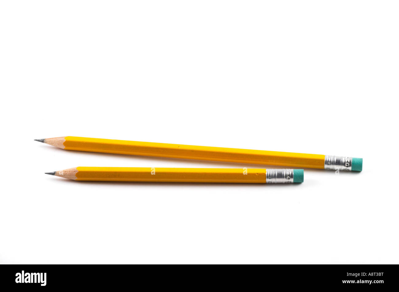 Deux Crayons écrit Ou Dinstruments De Dessin Banque D