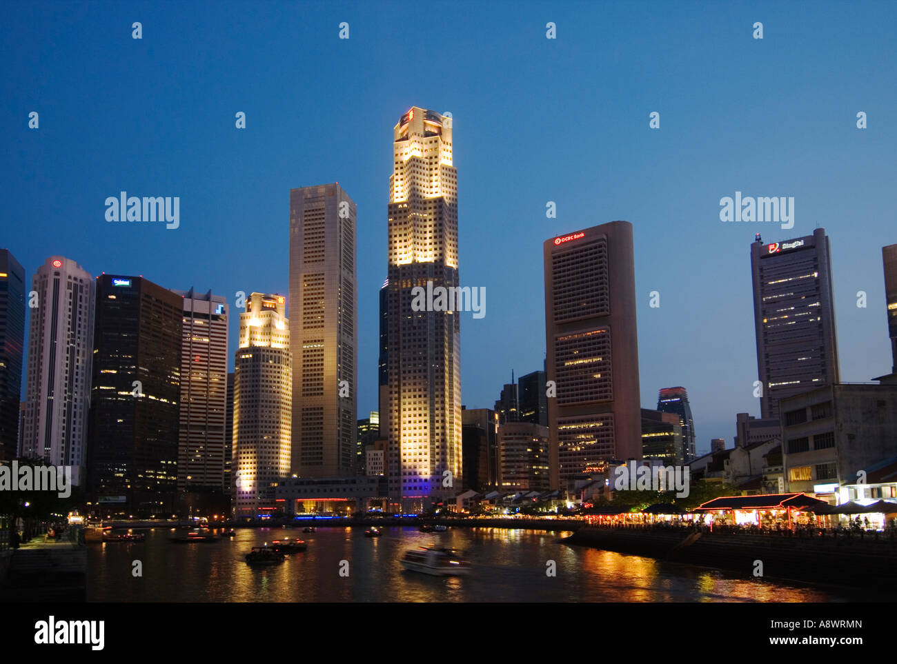 Singapour skyline at night Banque D'Images