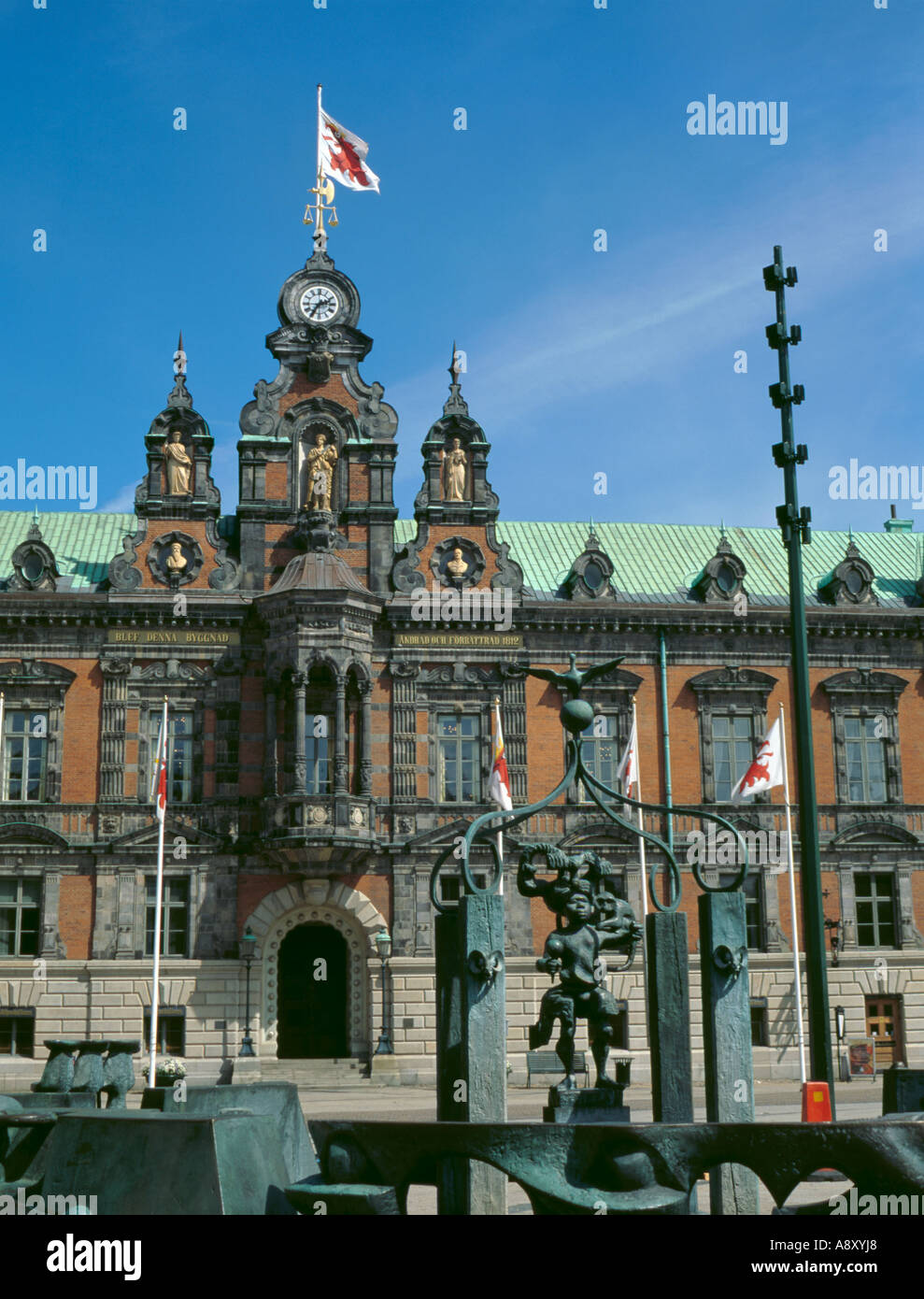 Rådhus (Mairie) vu sur une partie de Stig Blomberg, Stortorget (Grand ...