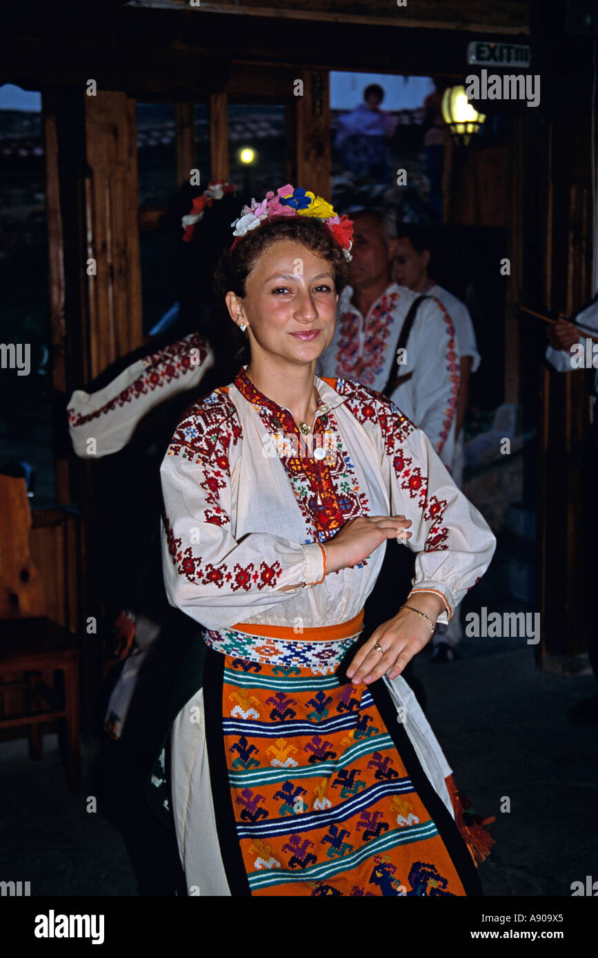 La blouse bulgare Banque de photographies et d'images à haute résolution -  Alamy